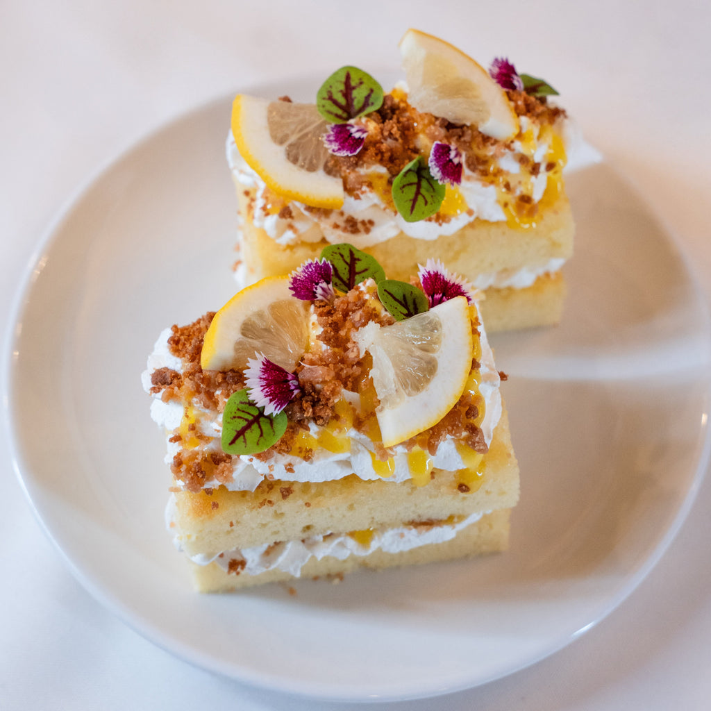 LEMON CRUNCH CAKE